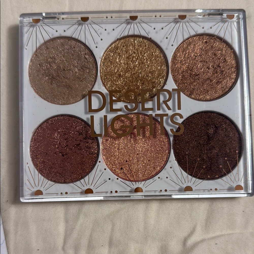 Flower Beauty Desert Lights Eyeshadow Palette